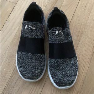 APL slip ons